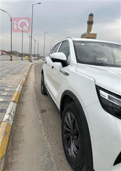 BAIC X7